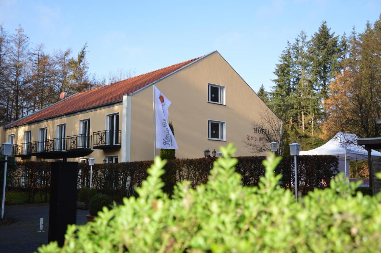 Hotel Holter Schlosskrug Schloß Holte-Stukenbrock Exteriör bild